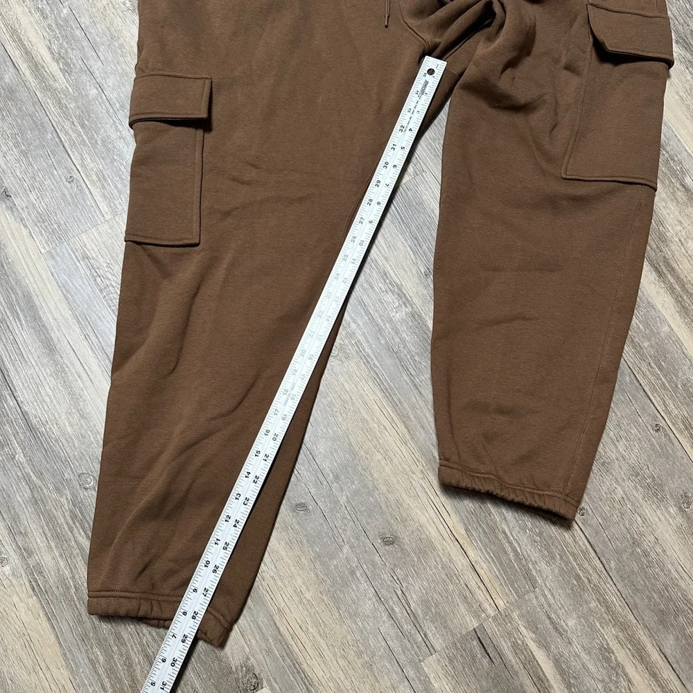 Nike Cargo Fleece Men’s Jogger Sweatpants Size 4XL Brown FN3805-235 NWT